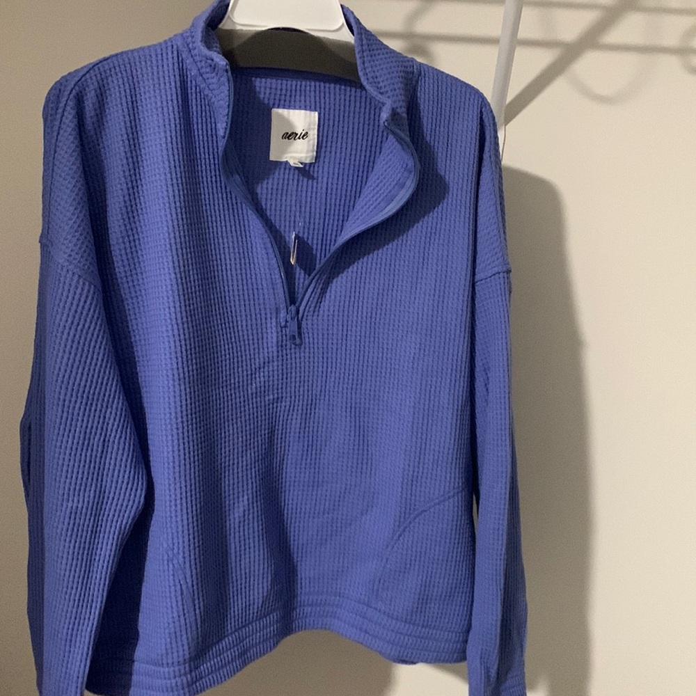 NWT Aerie Women's Sweater Shirt